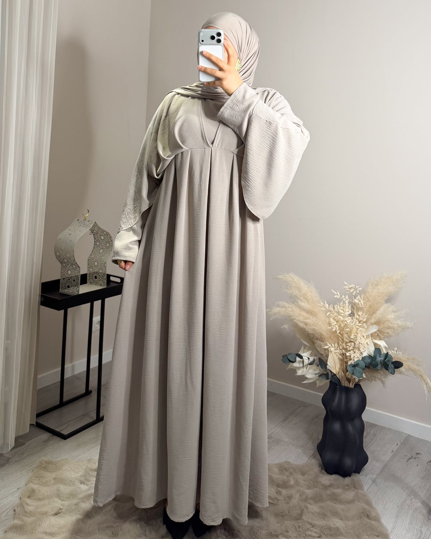 Noor Abaya