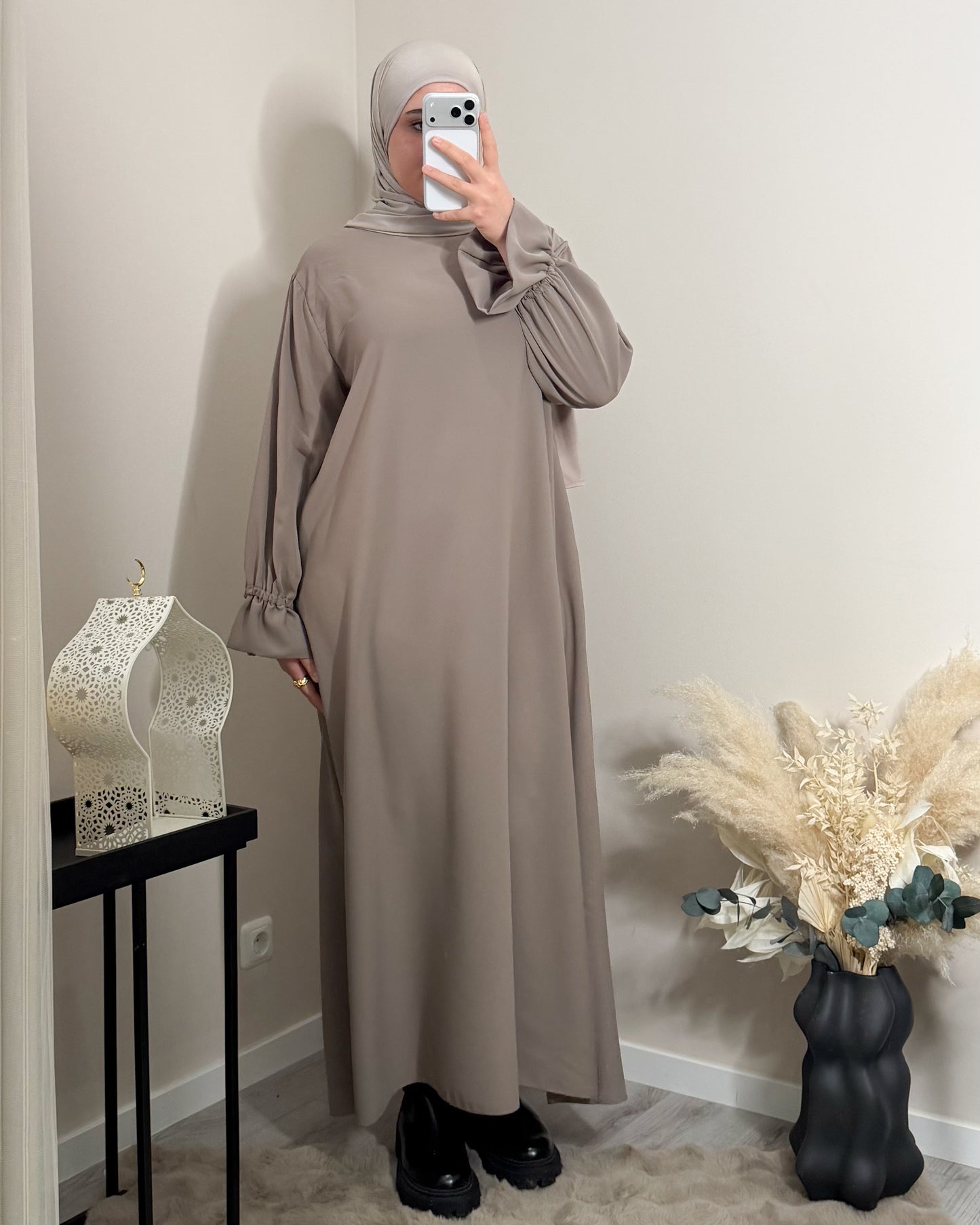 Aliyah Abaya