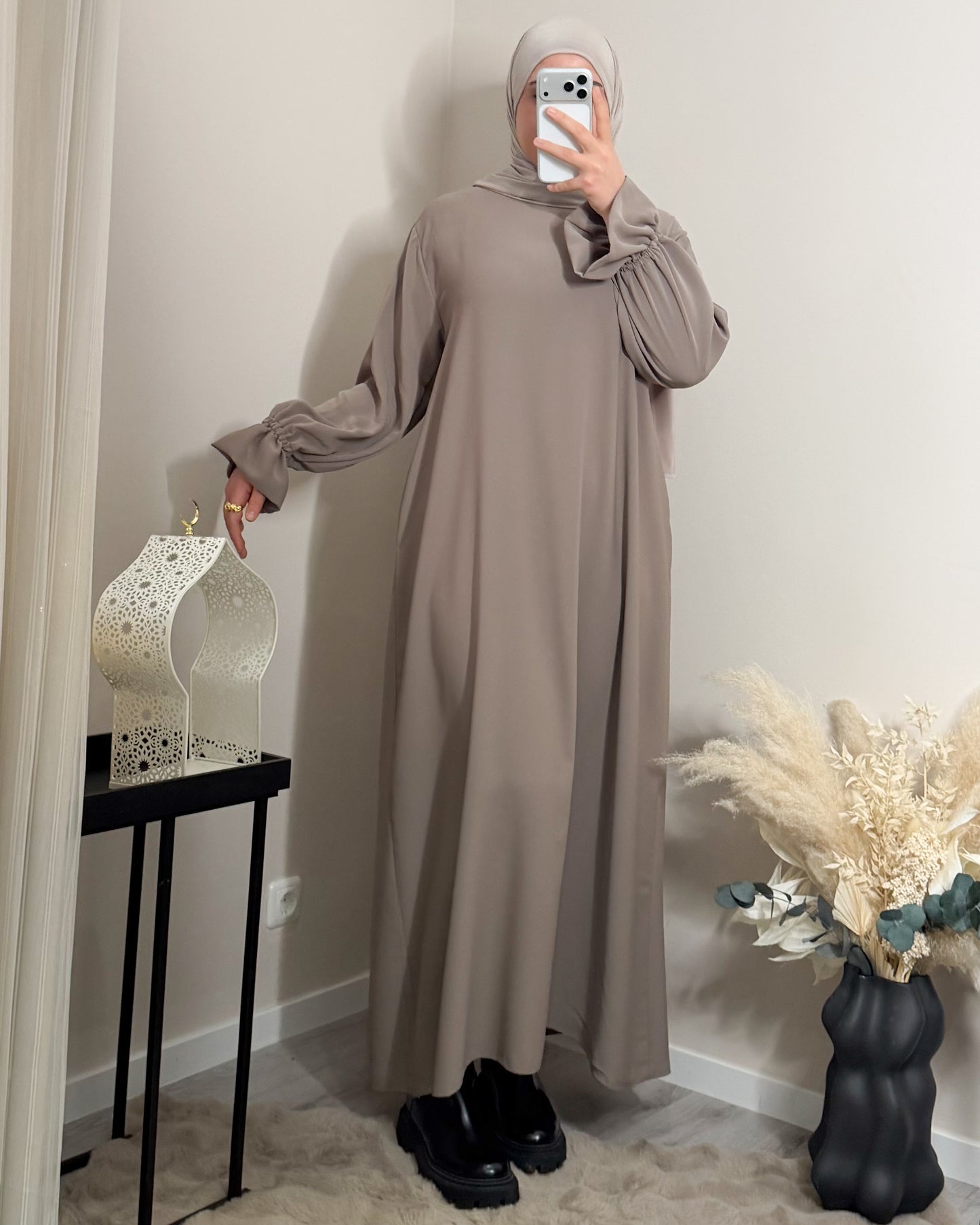 Aliyah Abaya